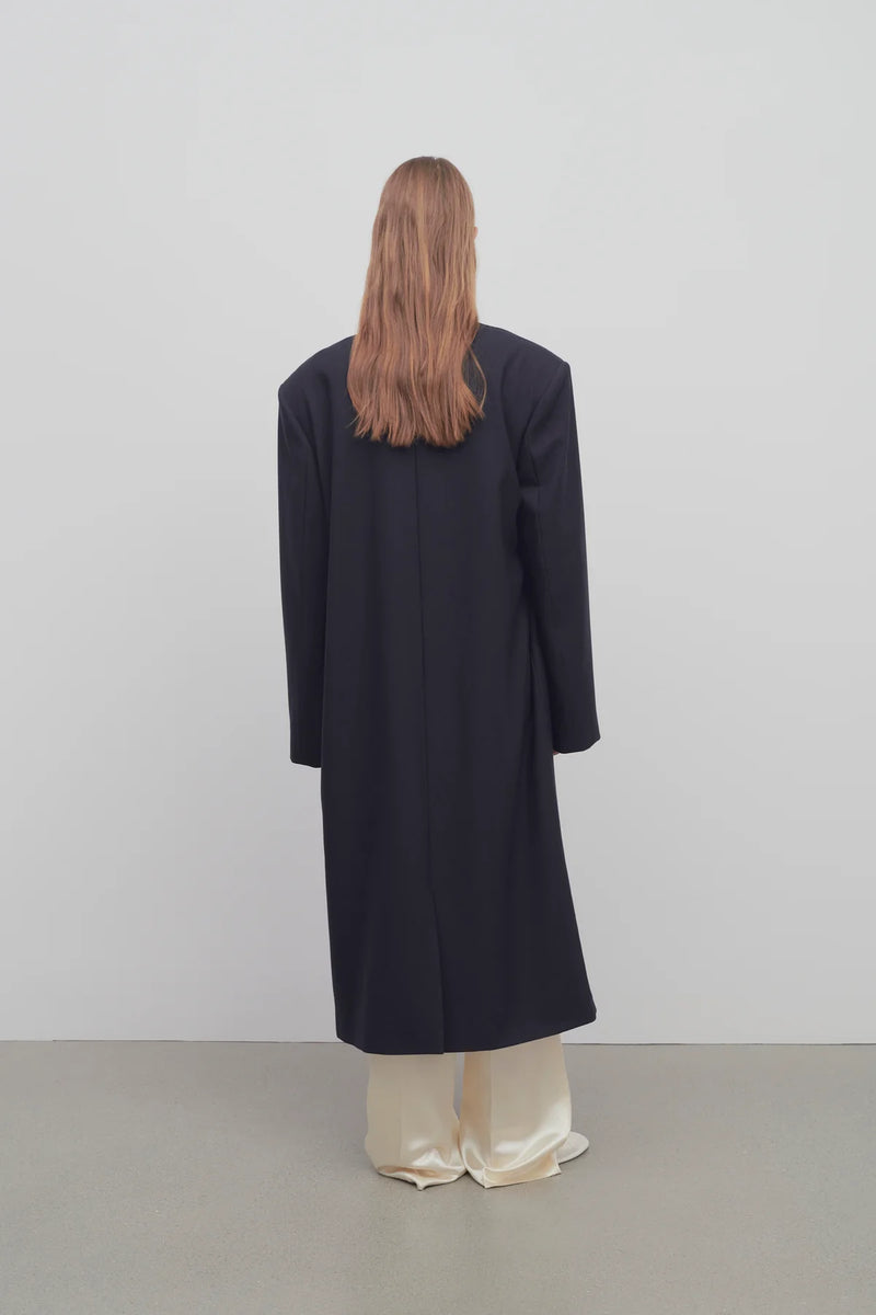 Coat "Indra in Marine Wool" The Row