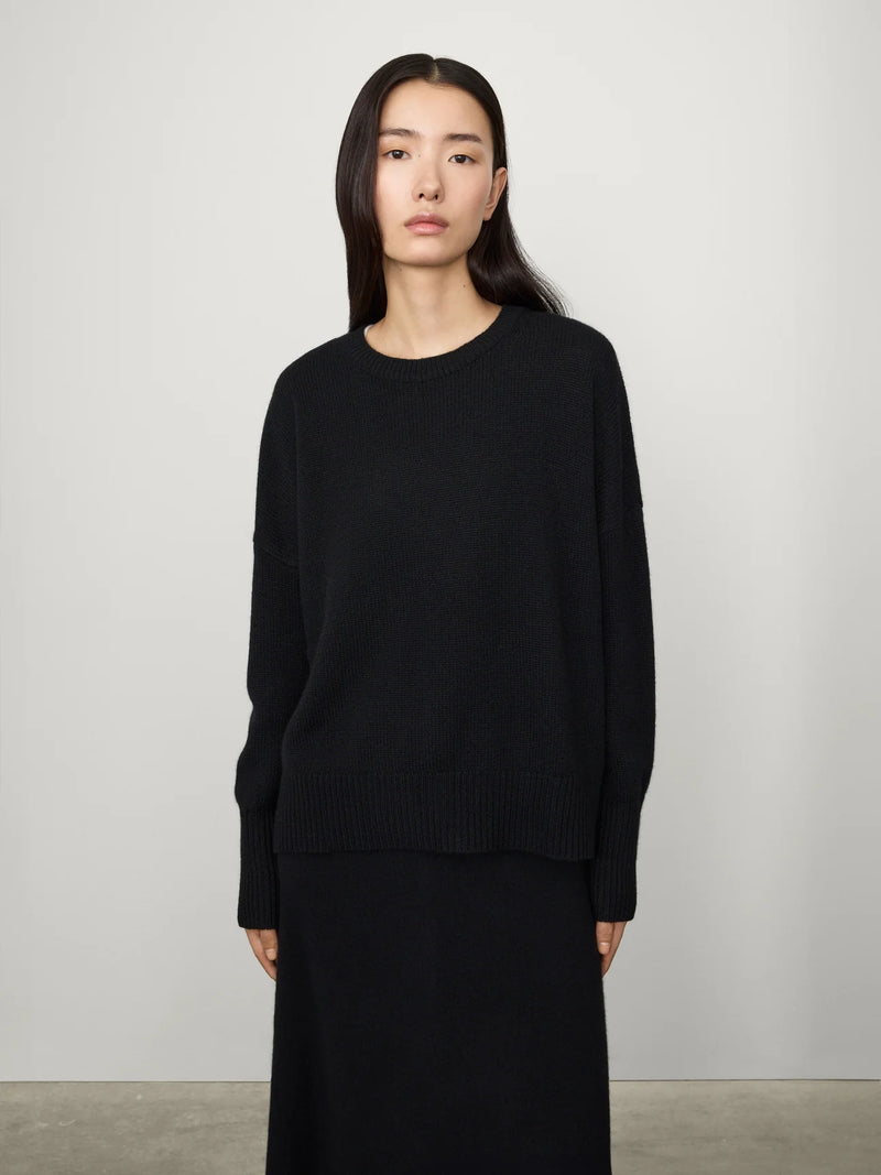 Pull "Mila in cashmere Black"Lisa Yang