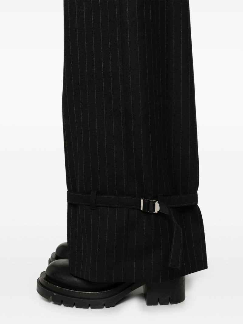 Thin stripes Black/ White sacai