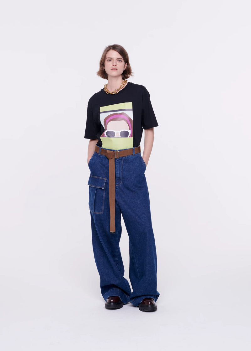 Large jeans with removable blue belt plan C