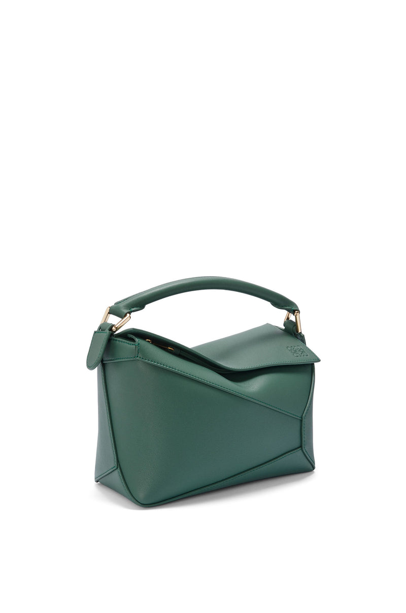 Sac "Petit Puzzle en cuir de veau classique Vetiver (Vert)" LOEWE