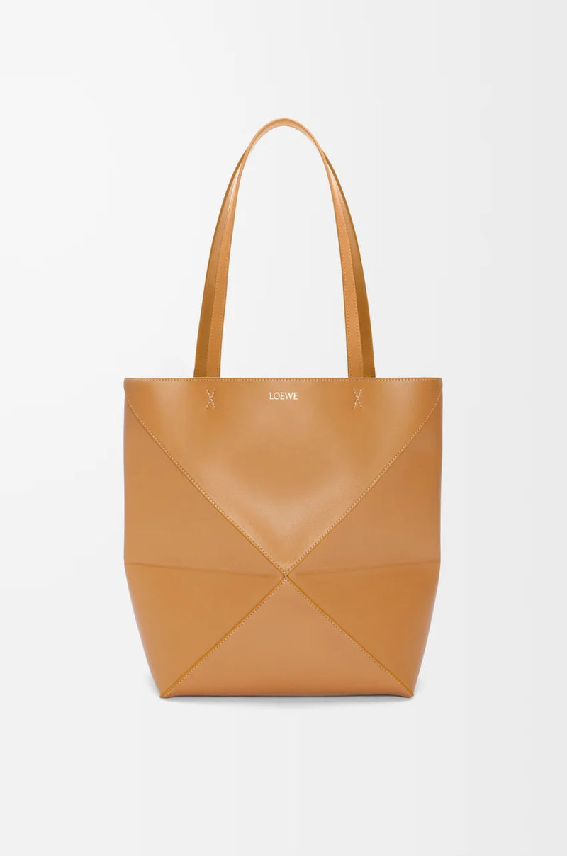 Bag "Puzzle Fold Tote in shiny veal leather Warm Desert (Tan)" Loewe