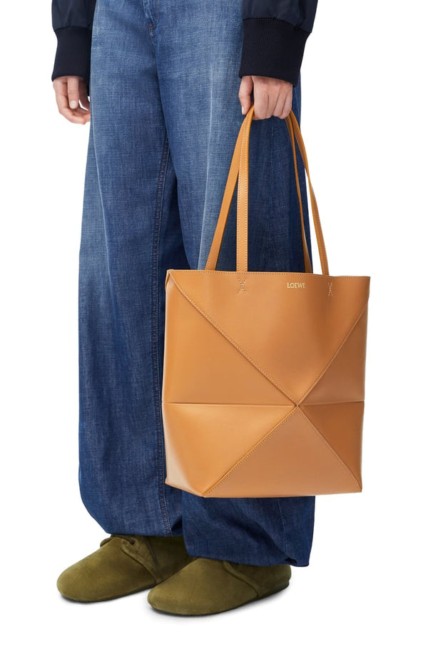 Bag "Puzzle Fold Tote in shiny veal leather Warm Desert (Tan)" Loewe