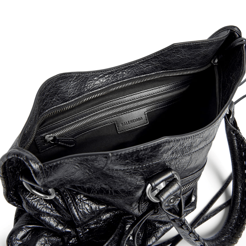 "Bag The average city for women Black"Balenciaga