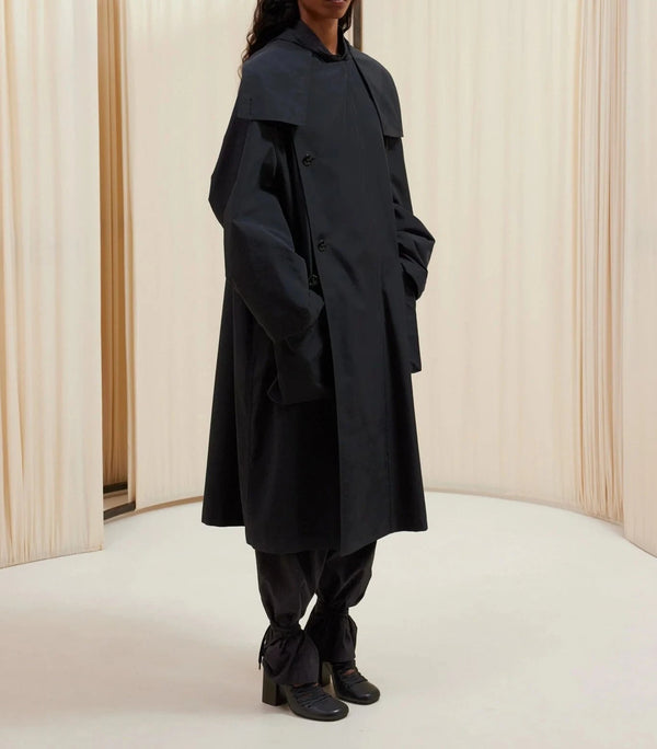 Light asymmetrical coat Black THE MAYOR