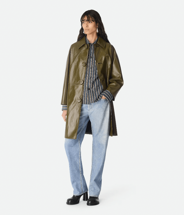 "Manteau en cuir brillant Olive oil" BOTTEGA VENETA