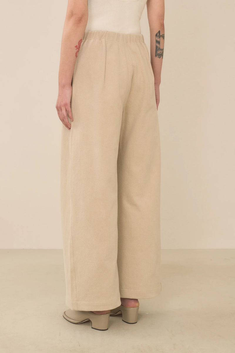 "Fame Khaki" pants Lauren Manoogian