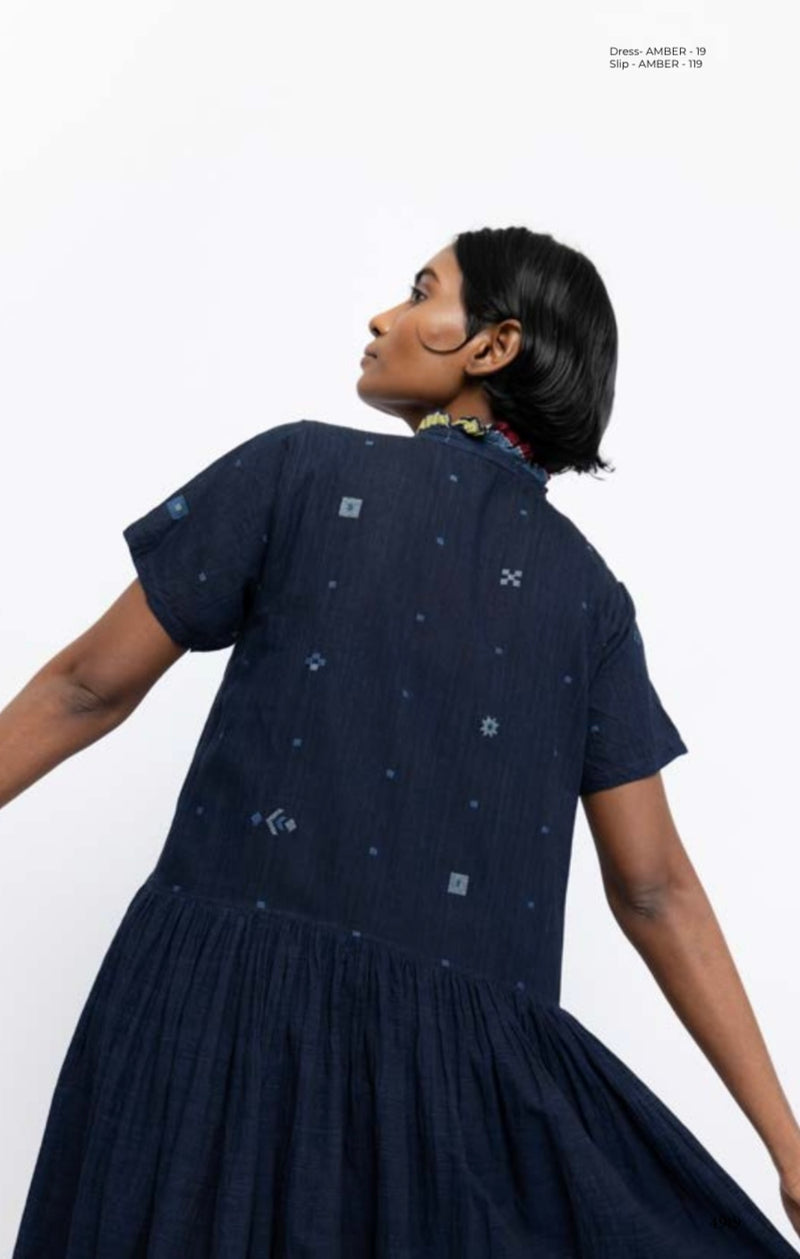 "Robe AMBER 19 Bleu" INJIRI