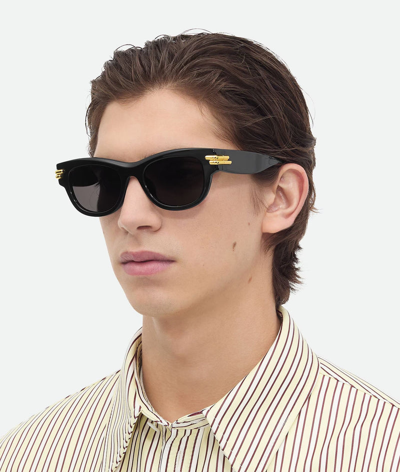 Sunglasses square miter Black/ Gray BOTTEGA VENETA