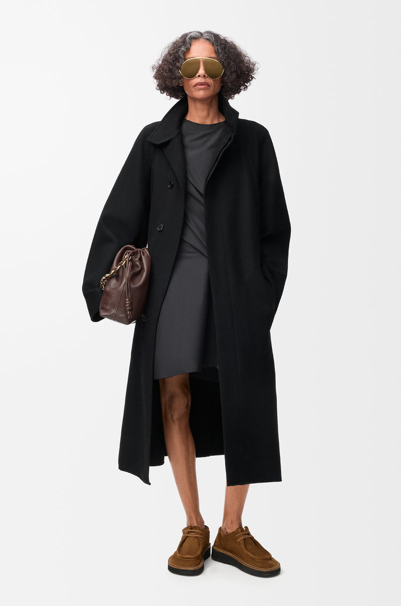 "Belted Coat in Wool and Cashmere Black" Loewe