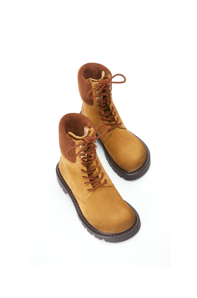 Boots "Rangers Sierra in brown velvet leather/ tobacco" Loewe