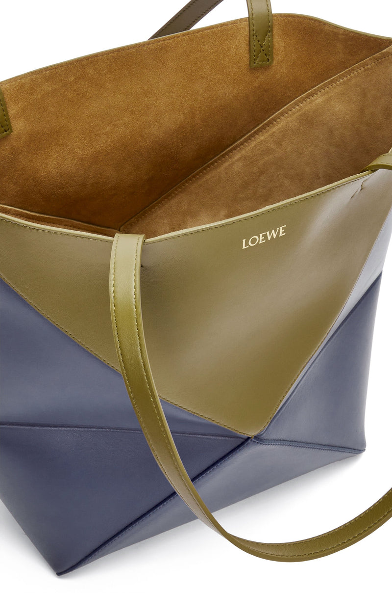 Bag "Puzzle Fold Tote in Brilliant Olive/ Blue ABYSSE" LOEWE BLUE SELF/ BLUE